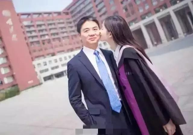 章泽天刘强东家庭,章泽天刘强东女人智慧