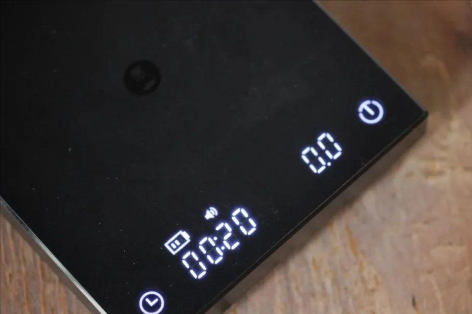 手冲咖啡入门设备,小白入坑手工可以准备什么工具