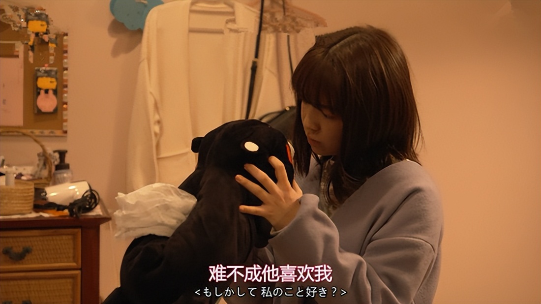 男人想你想得快疯的时候四个表现,男人想你微信上会给你发这五句话