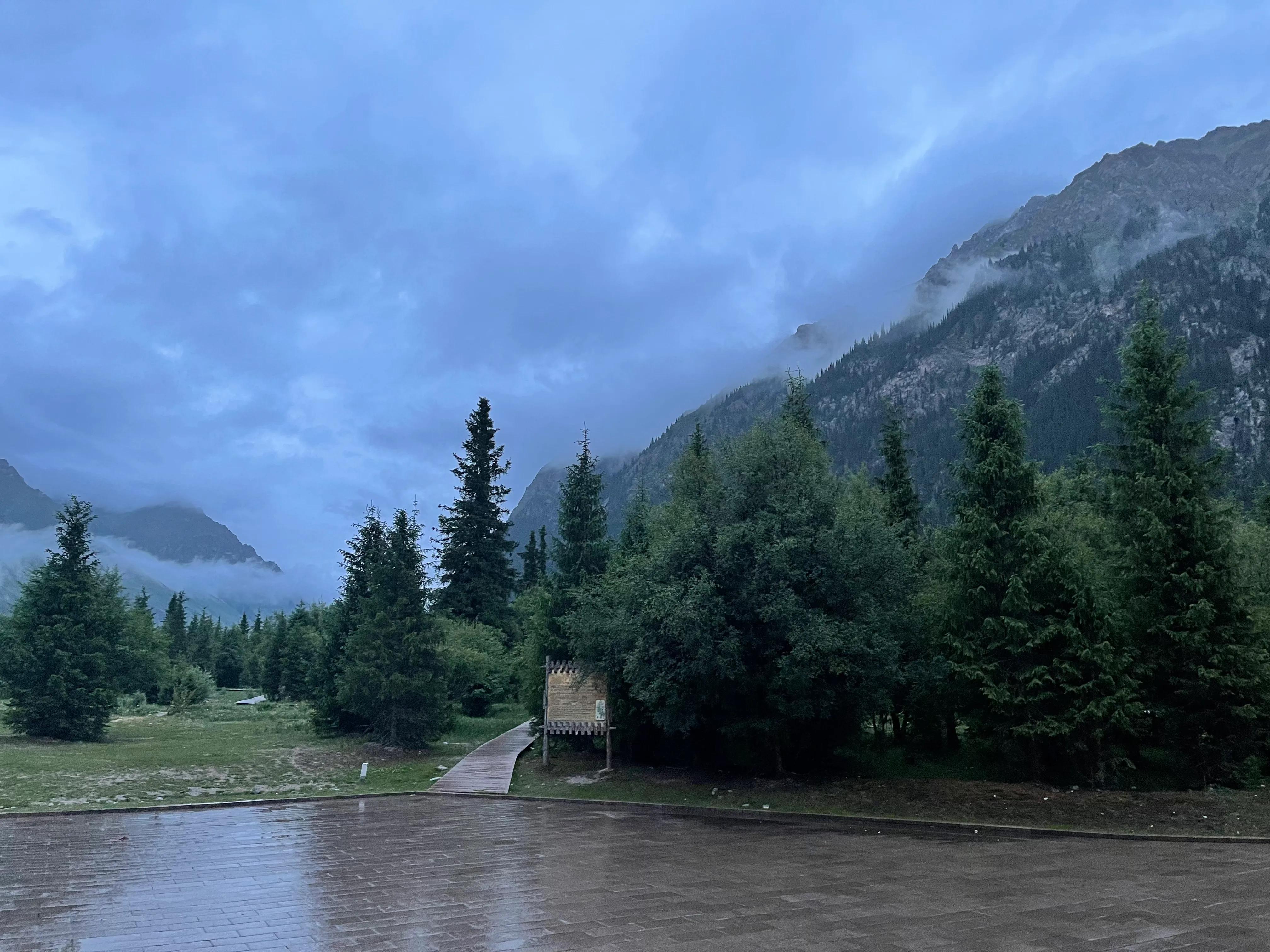 伊犁徒步穿越古道,伊犁昭苏县夏塔古道图片