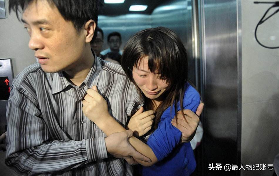 救小悦悦的拾荒阿姨如今怎么样了,陈贤妹救小悦悦