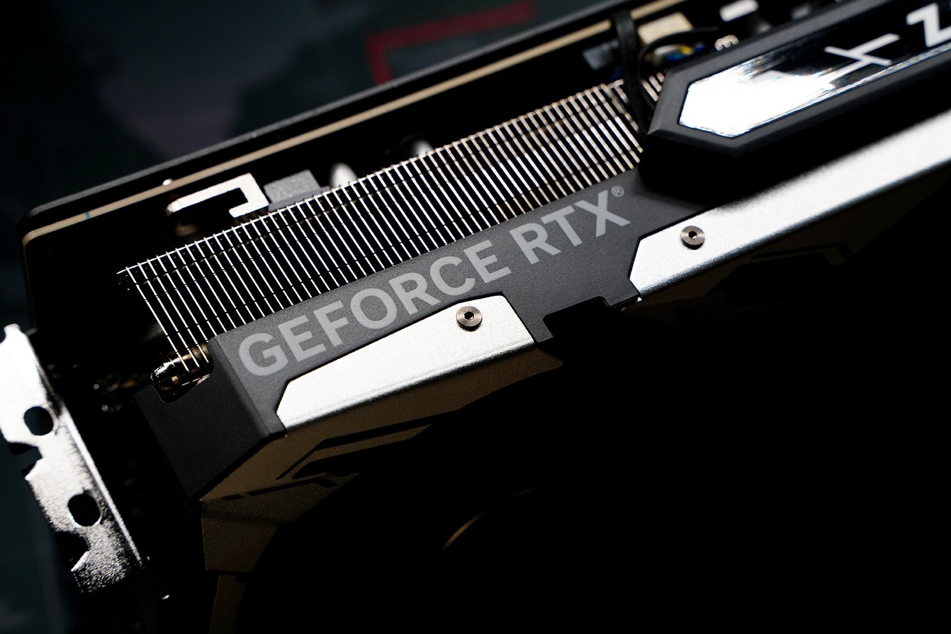 什么处理器打游戏用得比较好一点,八个处理器打游戏的性能怎么样