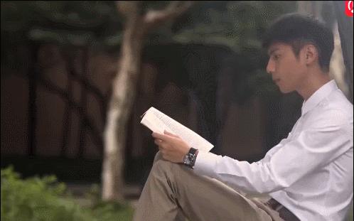 别再尬吹港台男神会保养了！好家伙，他们真信了，50岁还在演少年