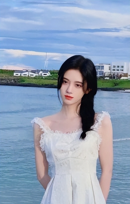 心机女孩鞠婧祎:被潘玮柏刁难拒绝王思聪求爱,整容遭贾玲内涵