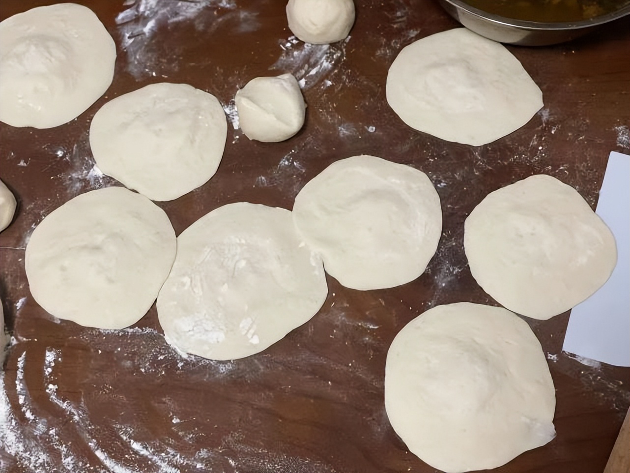 做包子馒头不用酵母粉可以做的吗,酵母粉发面怎样蒸的包子馒头蓬松