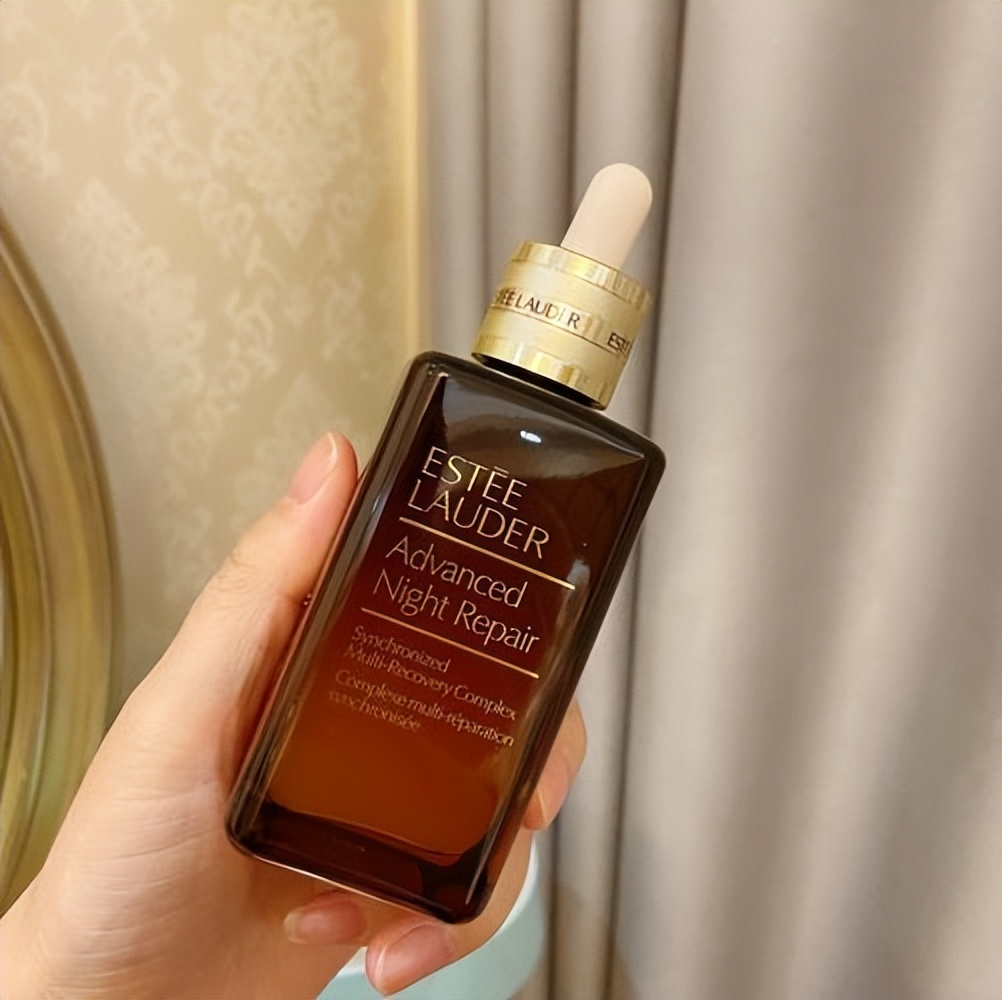 30岁女人护肤品推荐小棕瓶,红腰子和雅诗兰黛小棕瓶哪个抗老