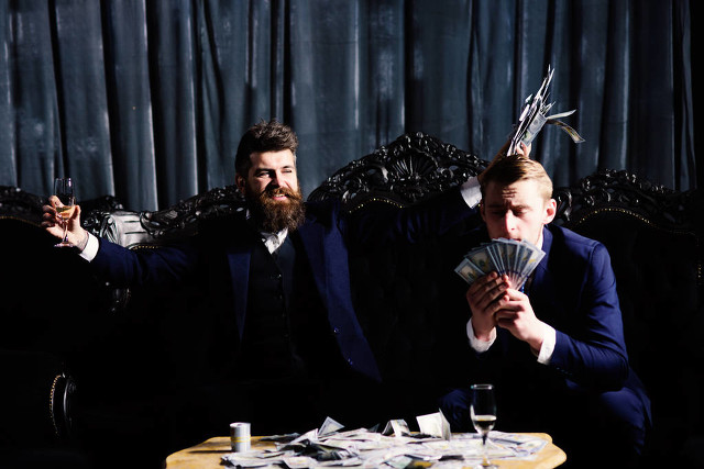 当今社会错误的价值观,当今社会的一些不良思潮