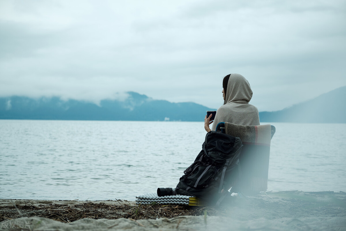 狮子座很在意女生的表现是什么样,狮子座在意一个人的时候