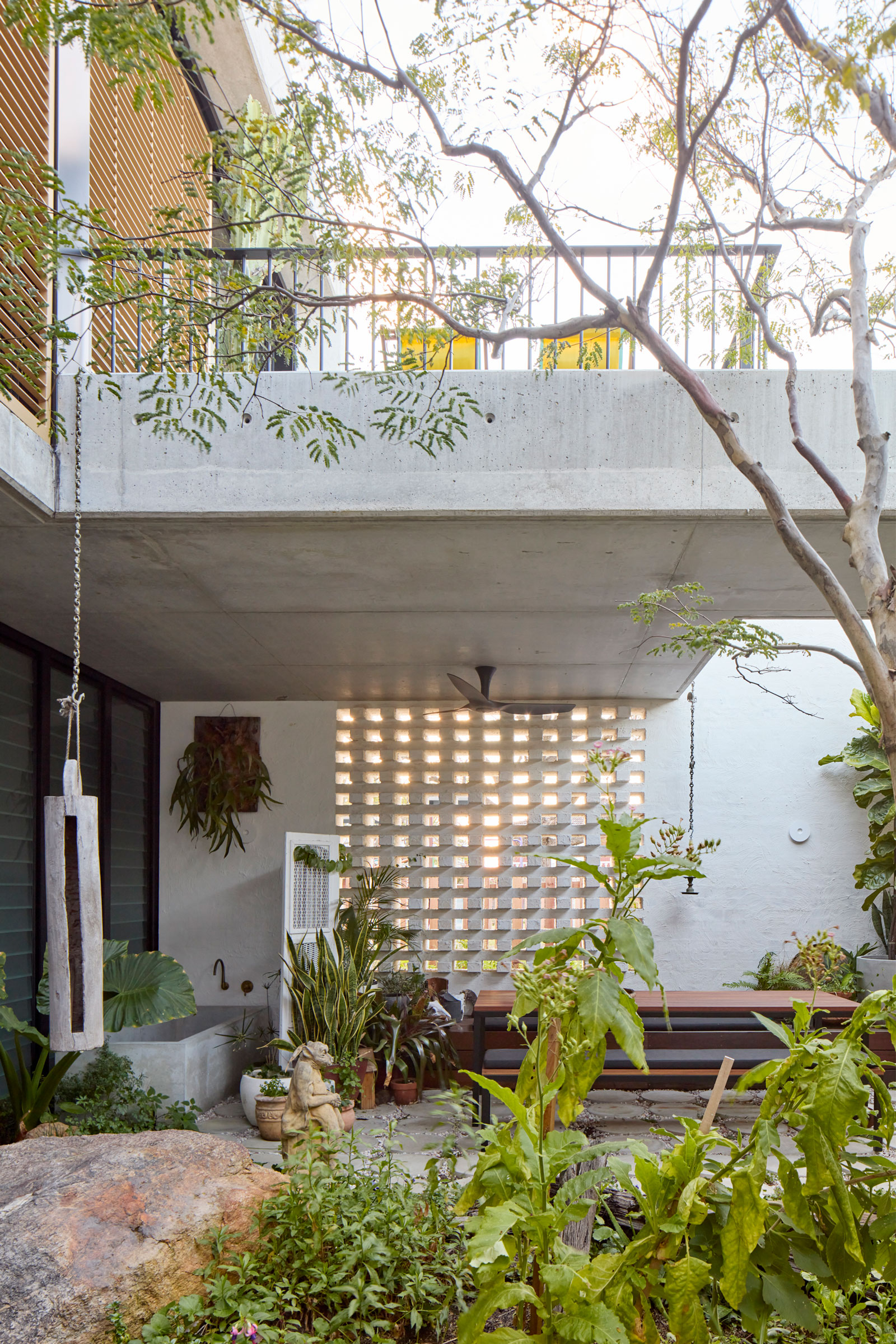 工作室漫游和IOTA：吉米的家