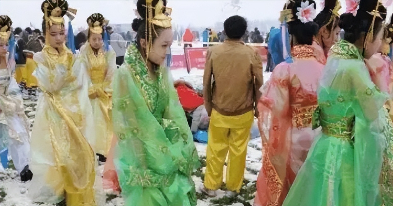 万名横店群演现状,横店20万群演现状