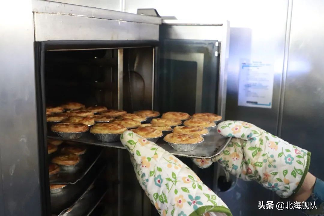 军舰用餐标准,军舰饭菜