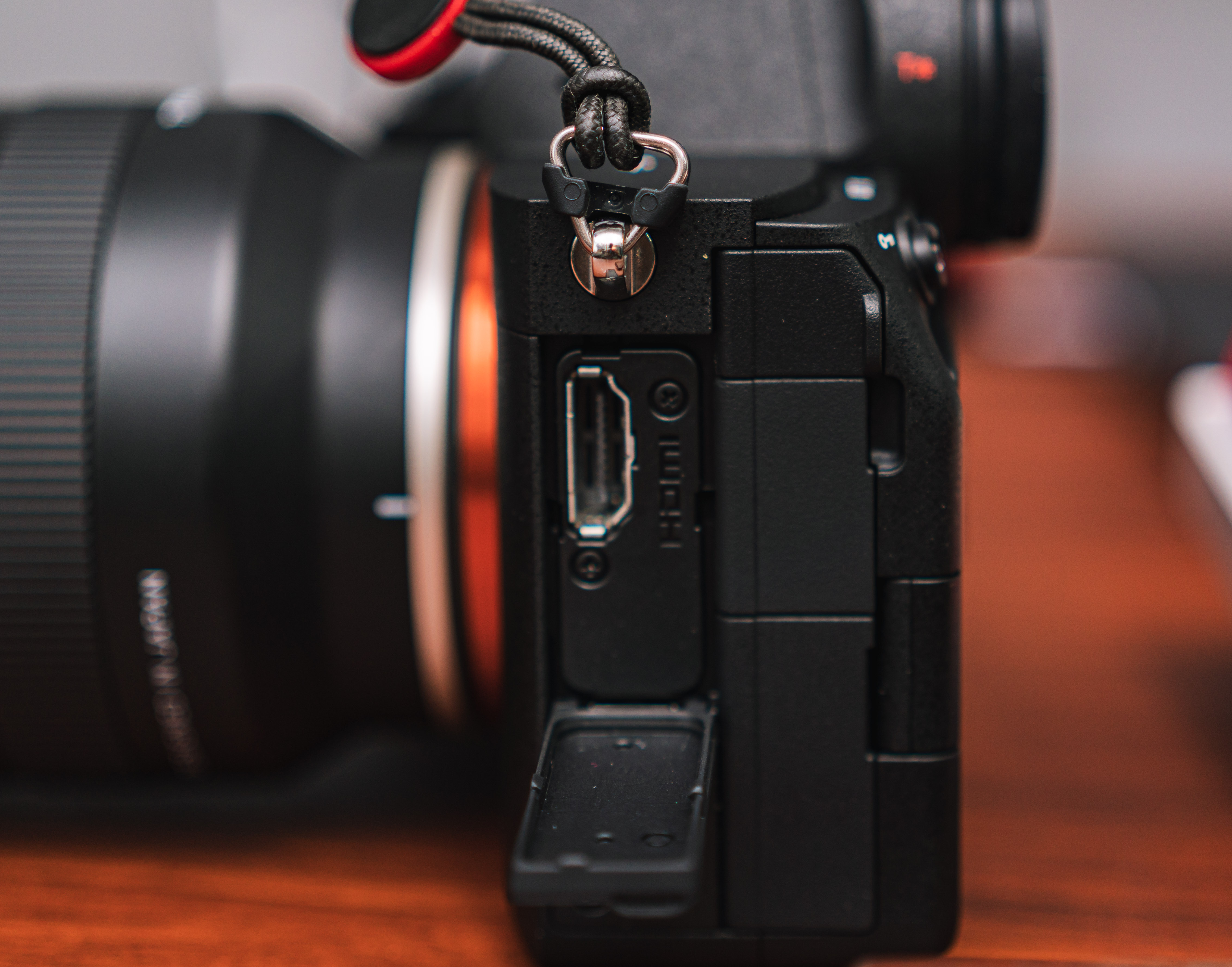 索尼a7m3与a7m4区别,现在买索尼a7m3值得买吗