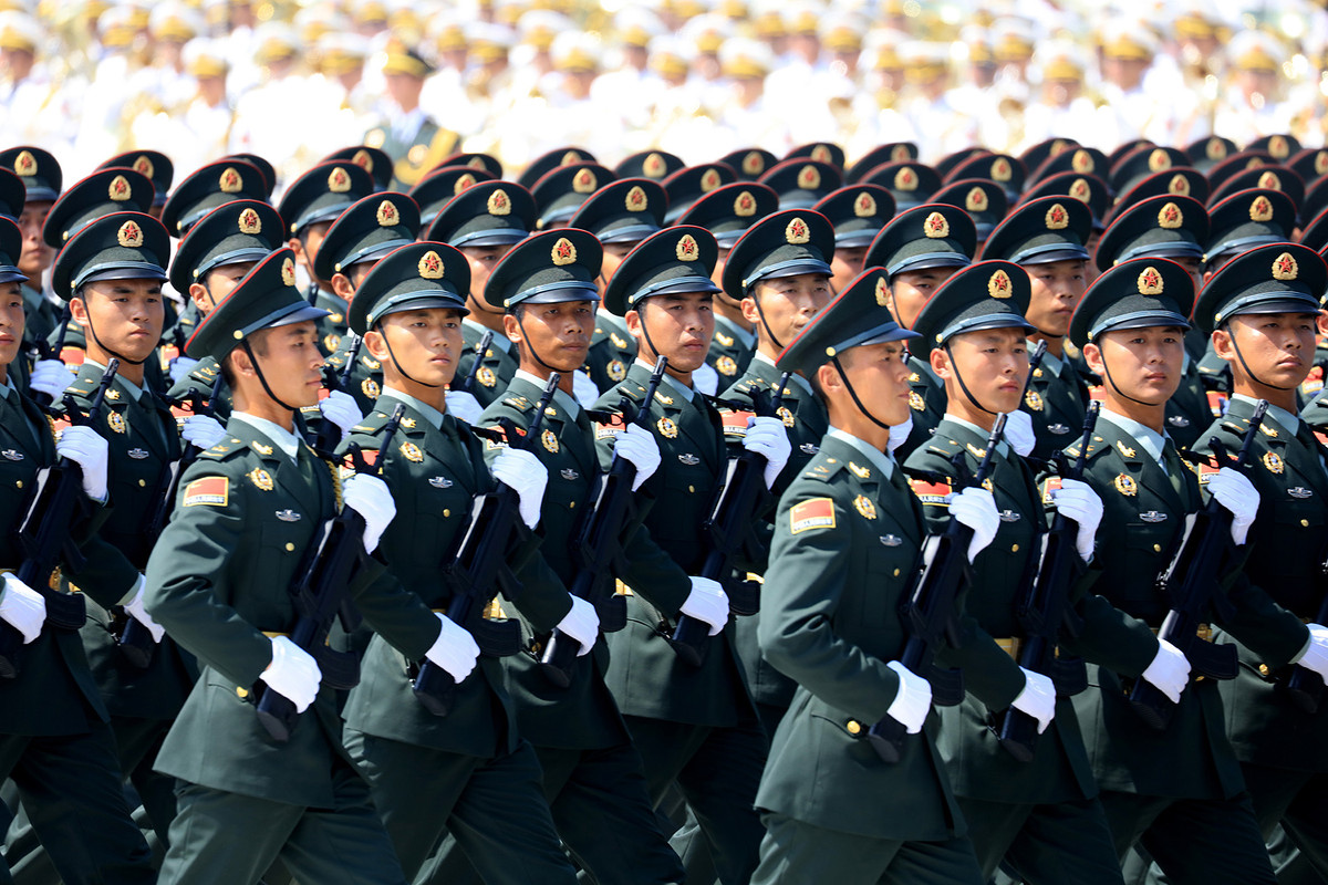 毛主席为何被称作军神？总结的六大军事原则，让我军处于不败之地