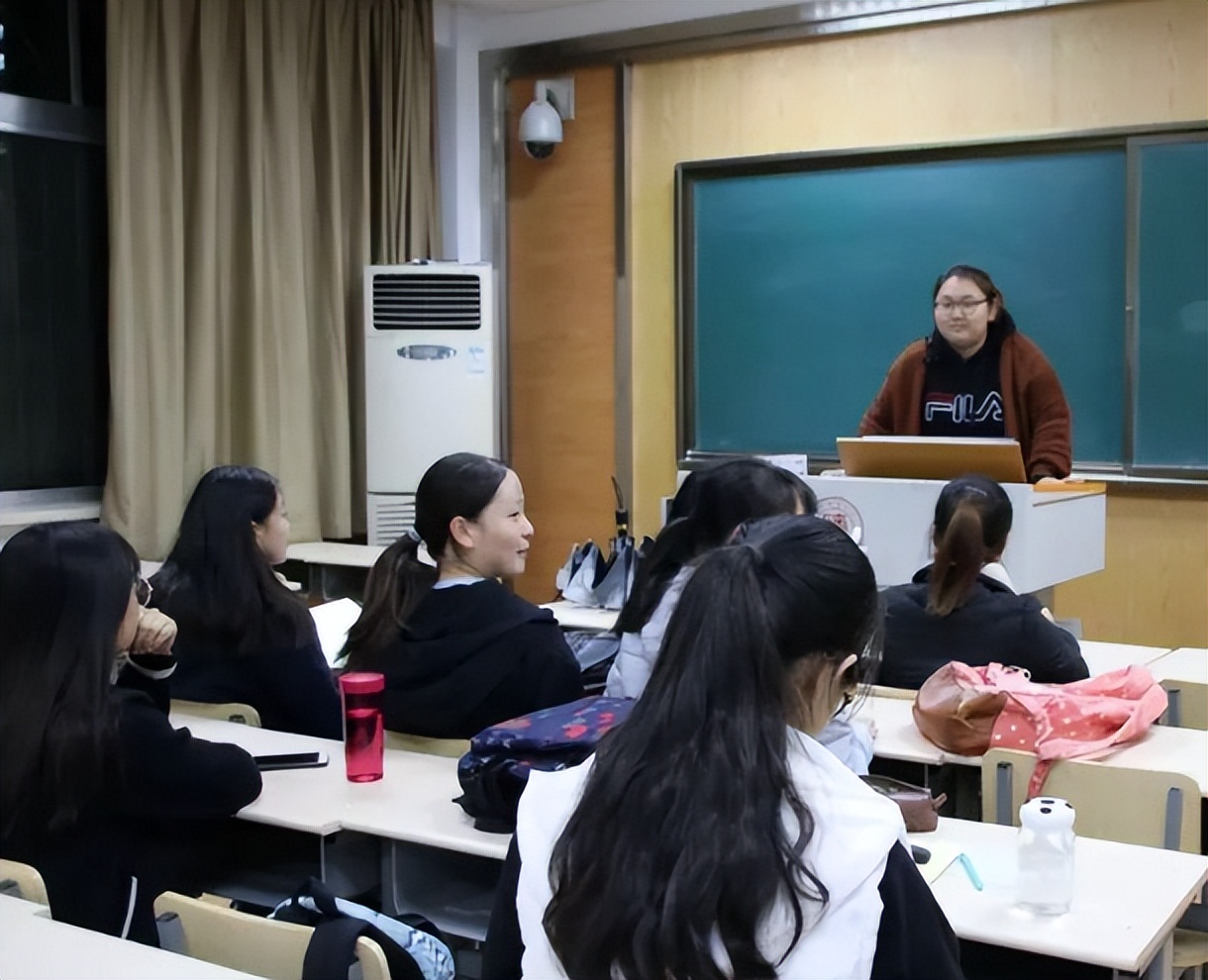 高考生学医与不学医,高考生报考中医好还是西医好