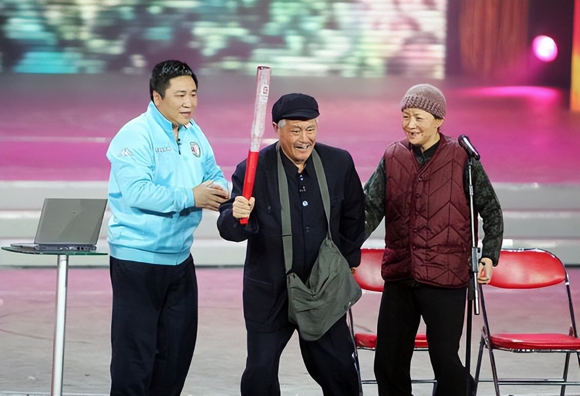 哈文“无脑规则”坑惨央视，赵本山痛苦回忆11年前的错误