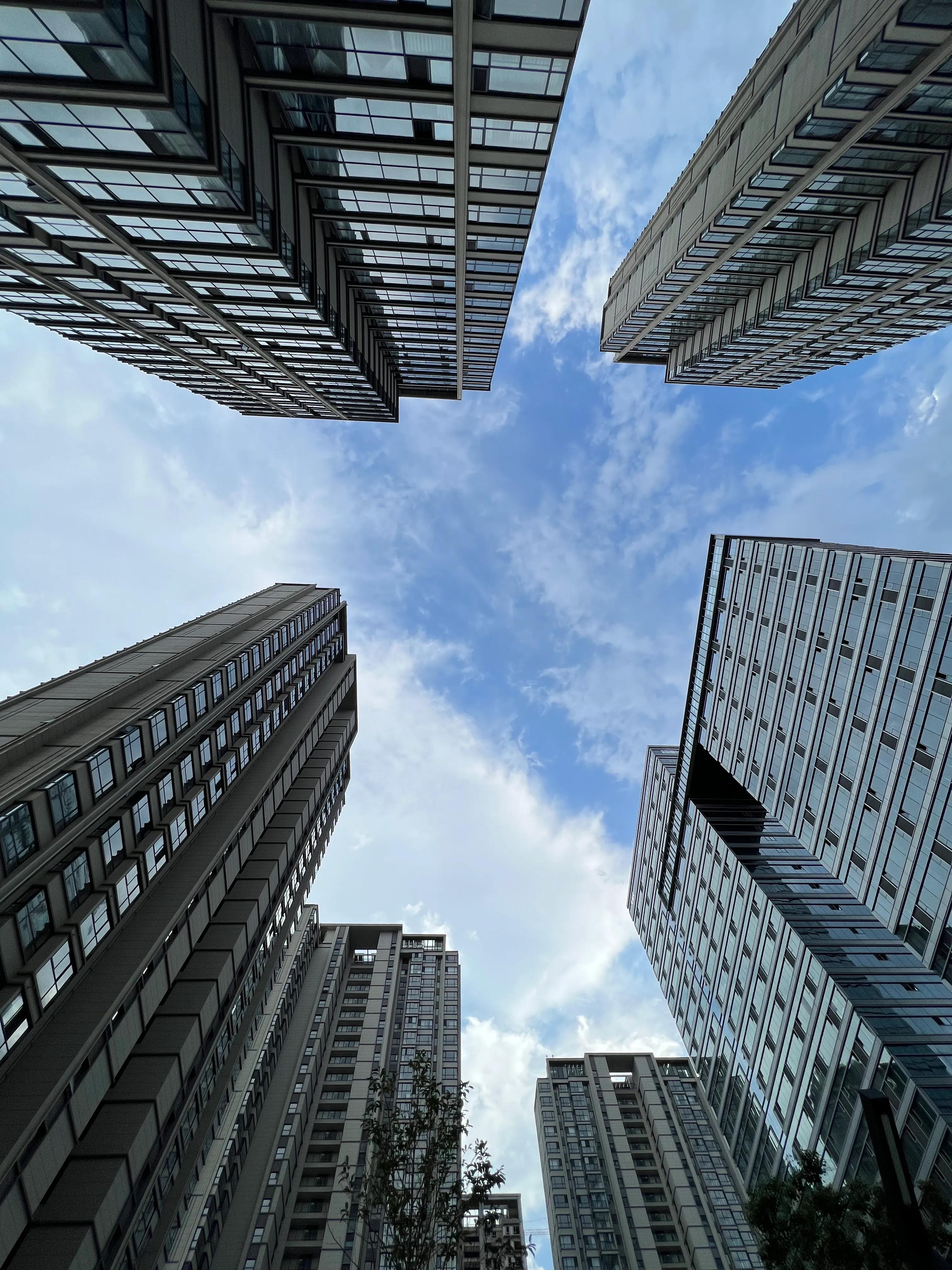 昆明没钱要不要买房子,昆明没钱怎么买房