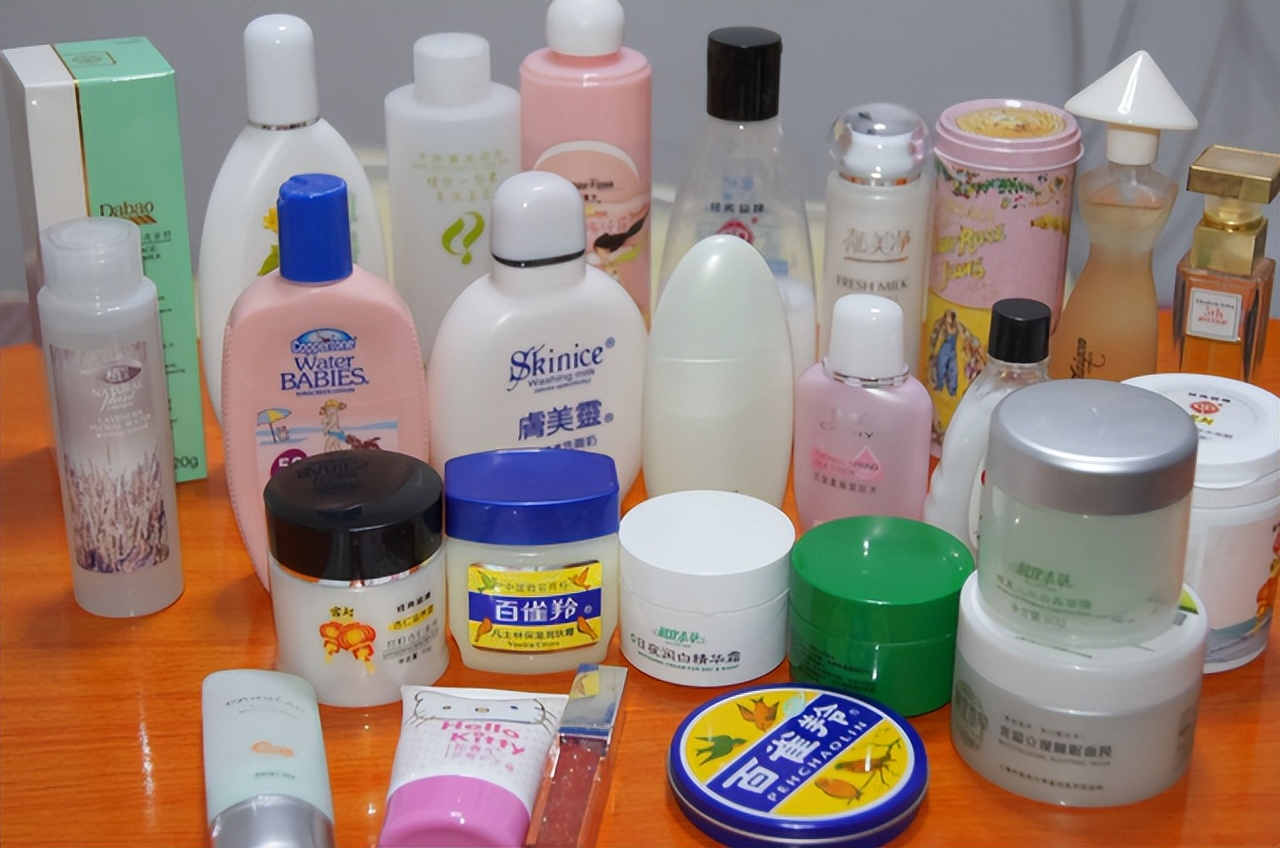 包装很丑却好用的国货测评,超市好用国货护肤品