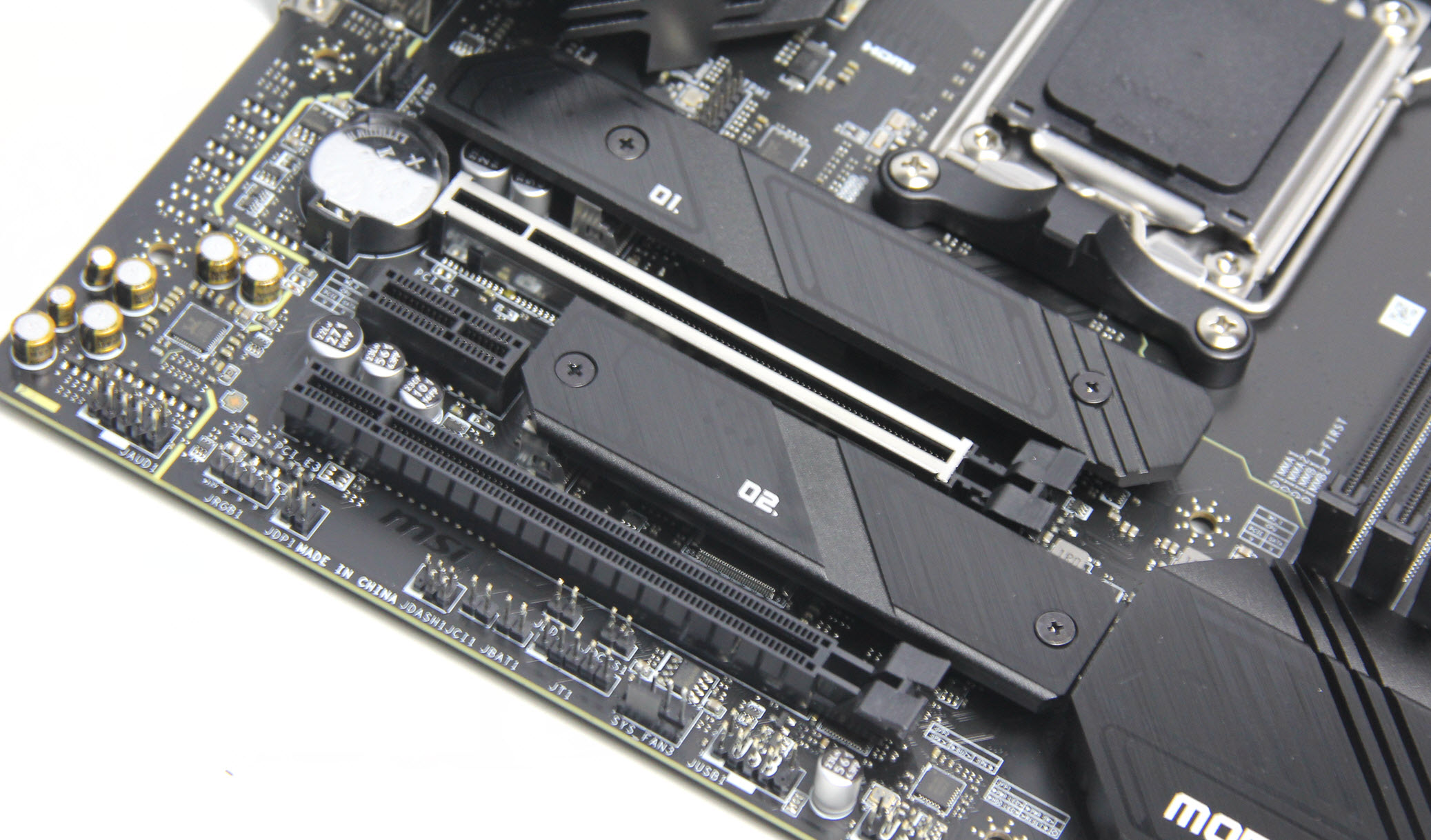 cpu盒装和散片区别amd,cpu的散片和盒装有什么区别