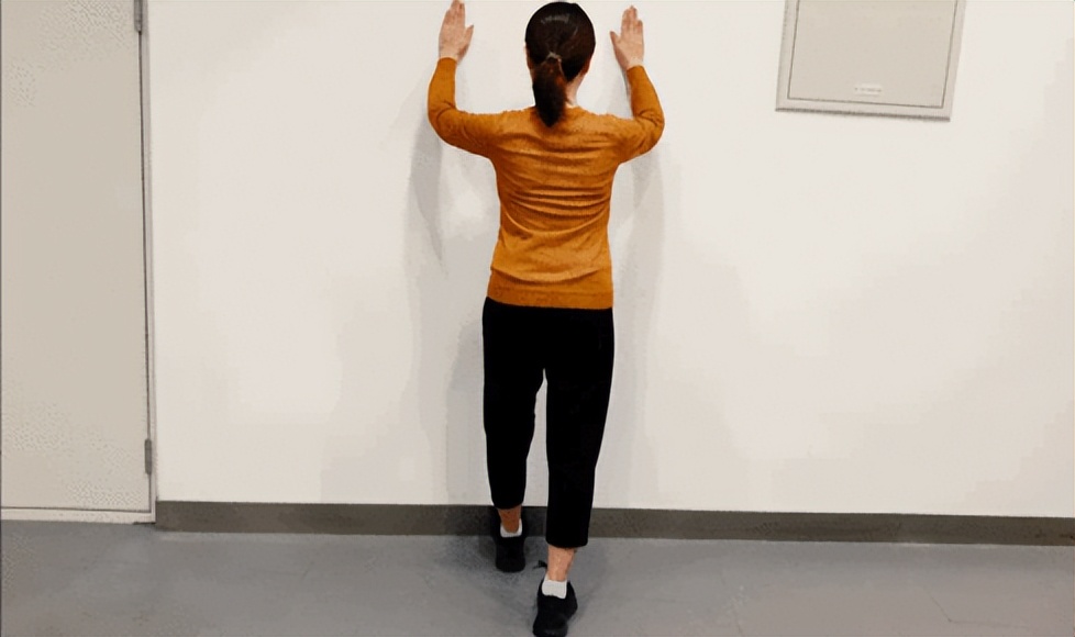 怎么缓解足底筋膜炎的疼痛,筋膜炎患者痛苦