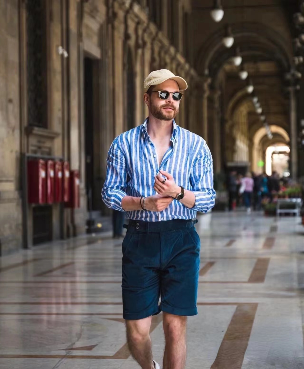 男士短裤穿搭指南，清爽穿搭，让你风度翩翩