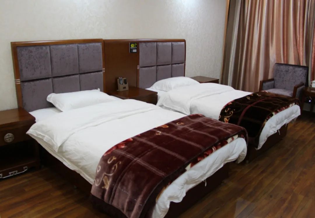 新藏线几月走最好全程线路详细,新藏线13天详细路线