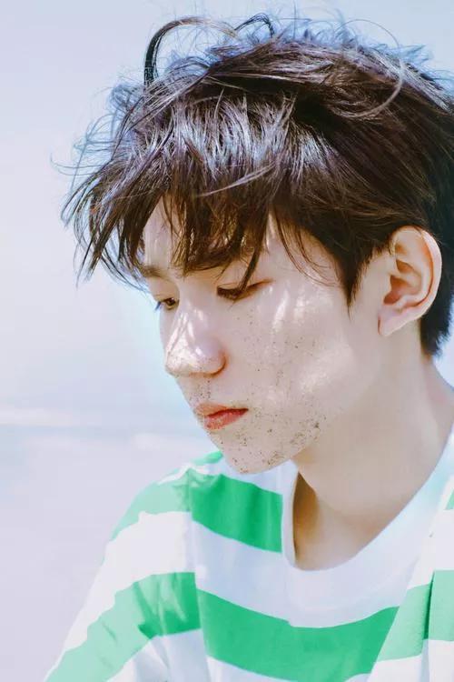 王源图片手机壁纸手控,王源壁纸女生专用高清