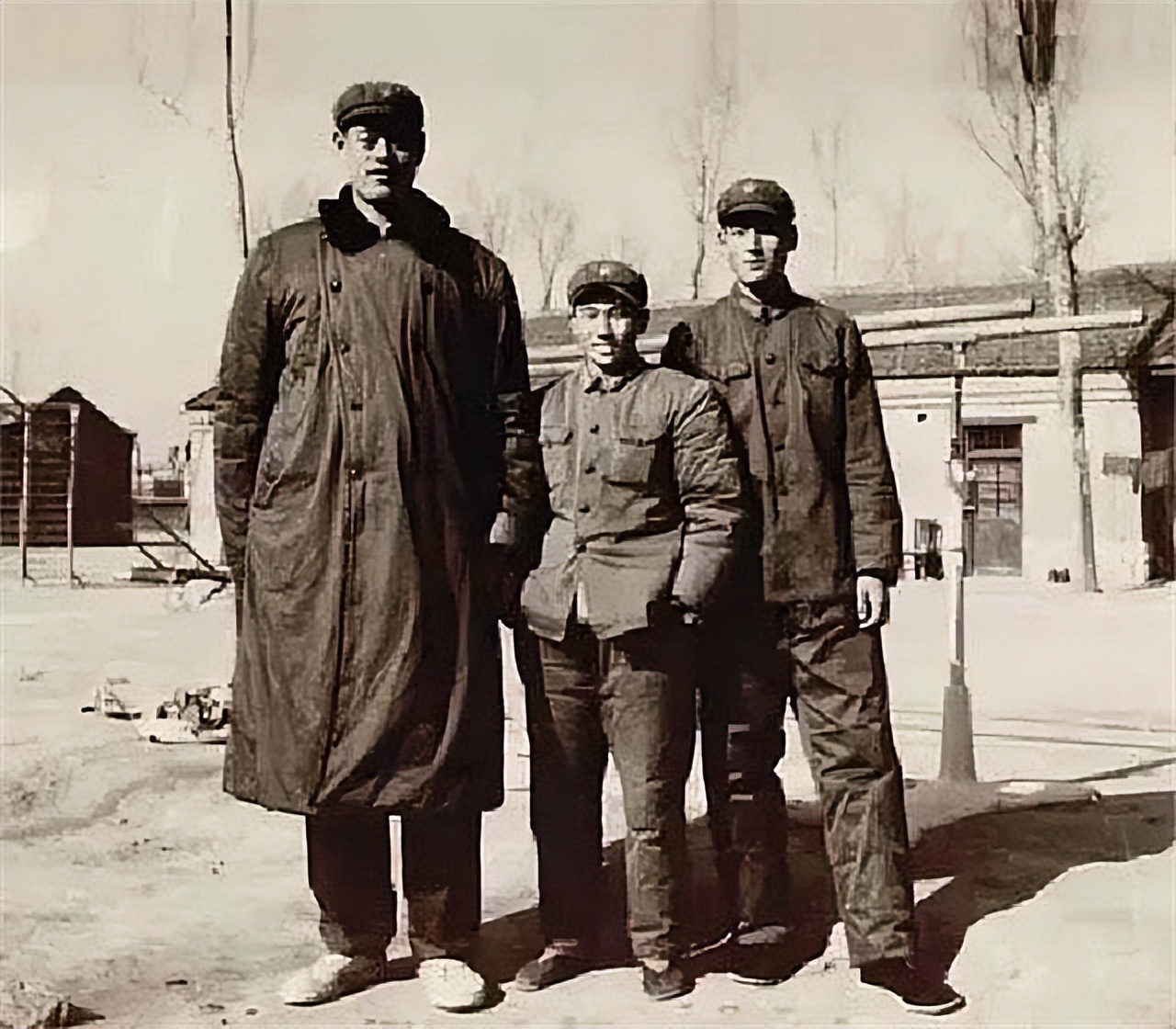 1979年男篮穆铁柱,穆铁柱墓志铭