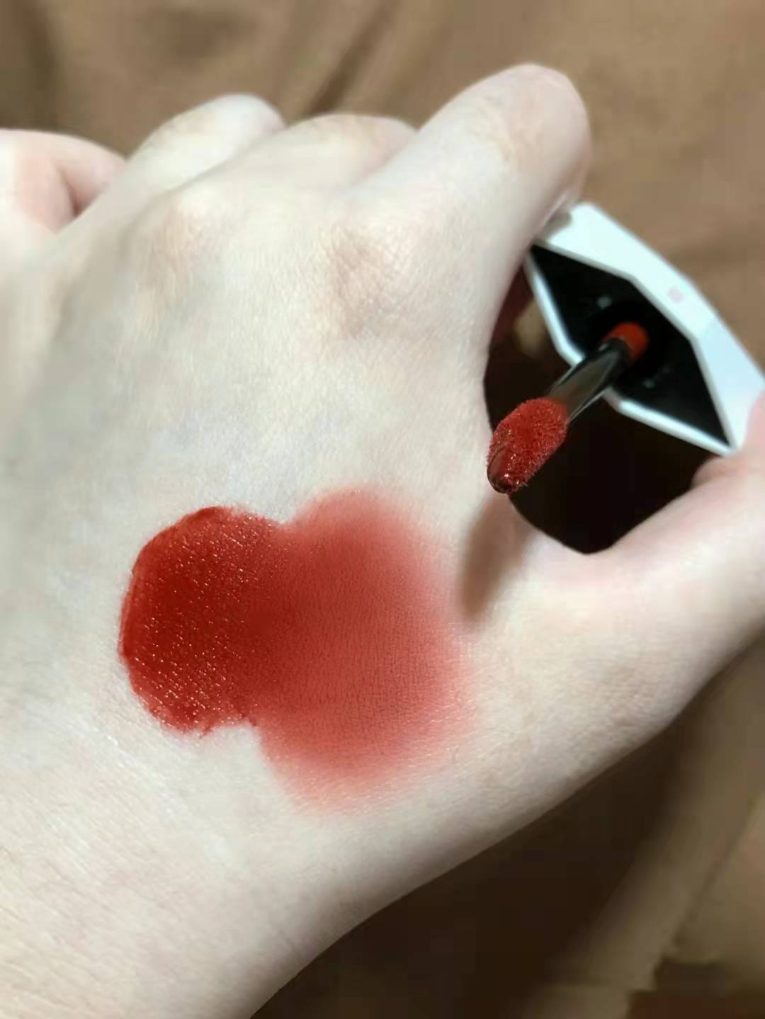 过年口红买哪个色号,过年涂什么色号的口红