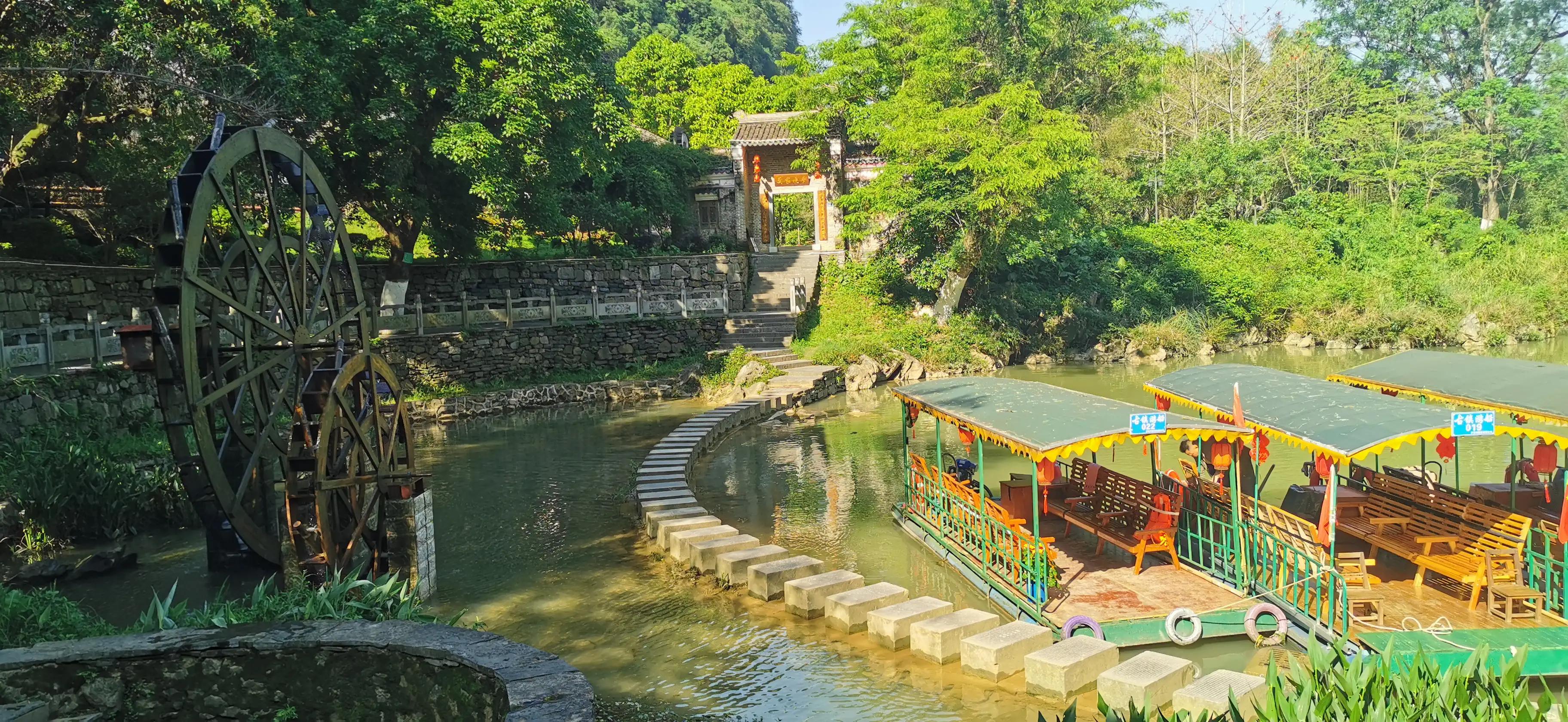 两人自驾装备,两人一车带什么装备