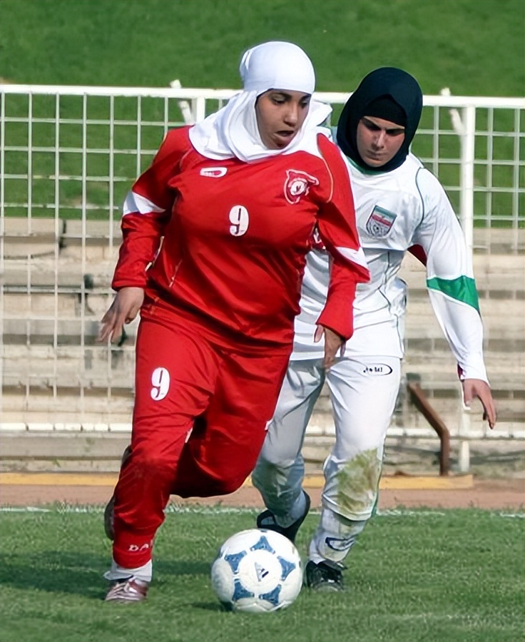 伊斯兰女球员,伊斯兰女子足球