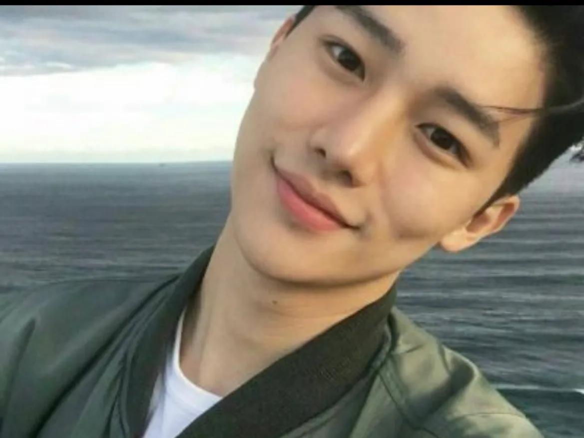 霸道总裁变舔狗,东北舔狗