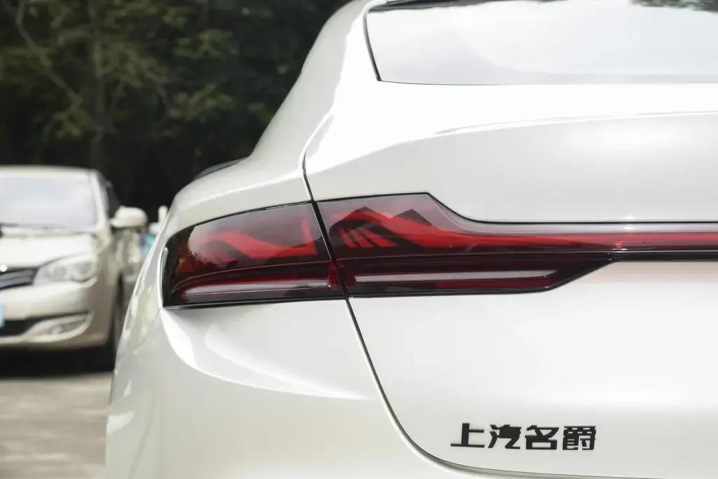 全新名爵MG7官图,全新名爵mg7值得入手吗