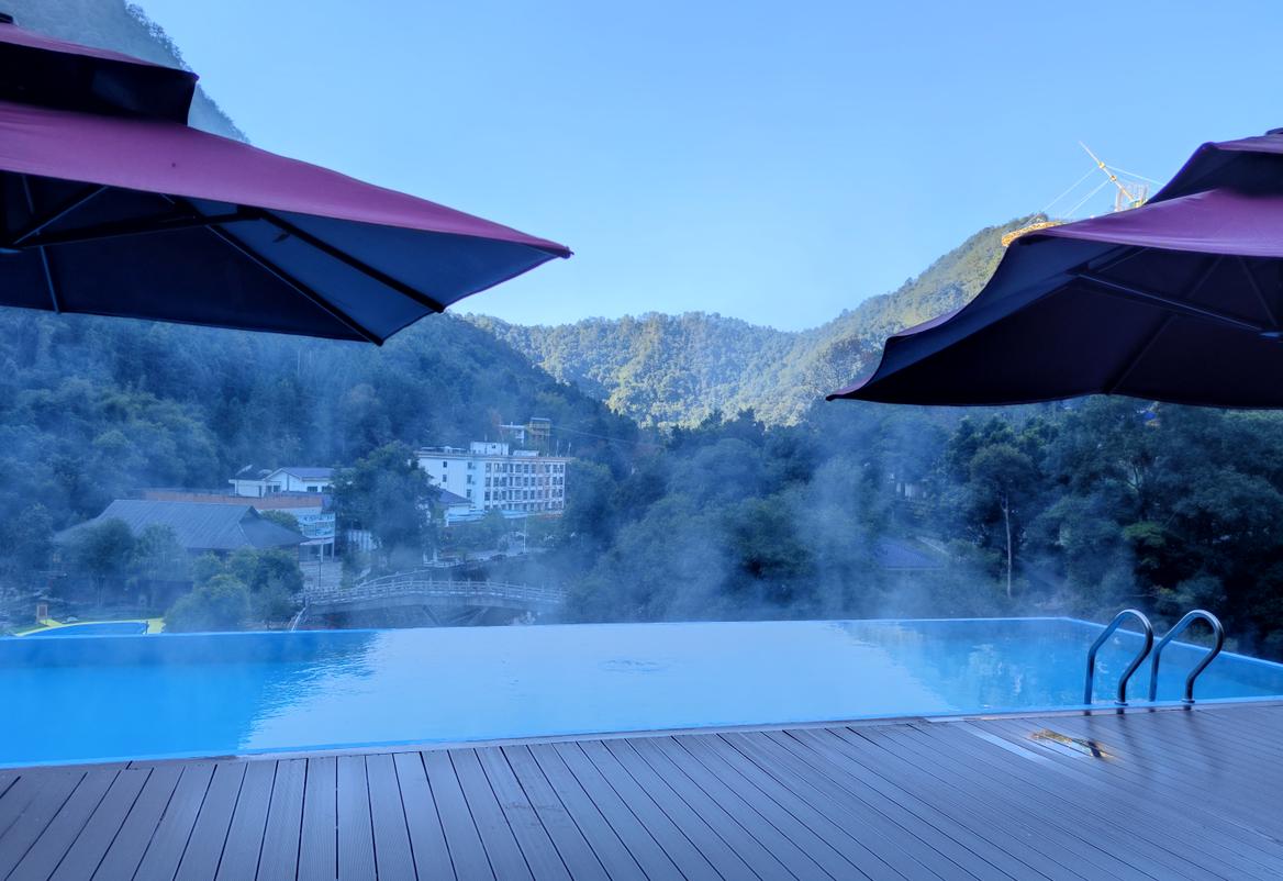 清远避暑温泉山庄,清远森林温泉