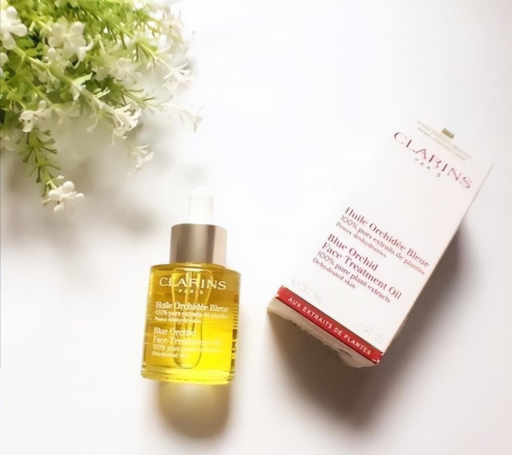 鼻子黑头感觉脏脏的,草莓黑头怎么去除最有效