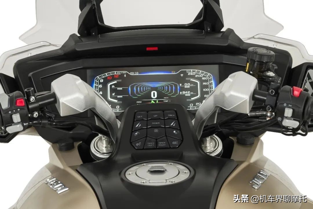 杰迪麒麟750米兰车展,杰迪750麒麟路试