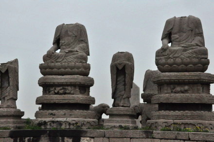 响堂山石窟经典传奇,响堂山石窟是中国第几大石窟