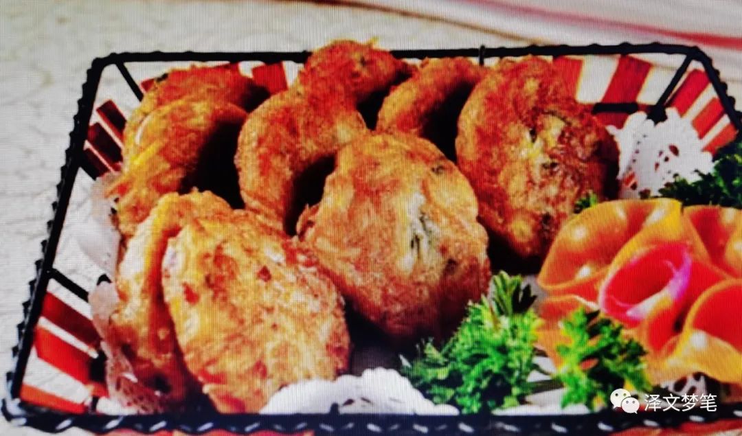 做藕饼的所有材料,外酥里嫩的藕饼