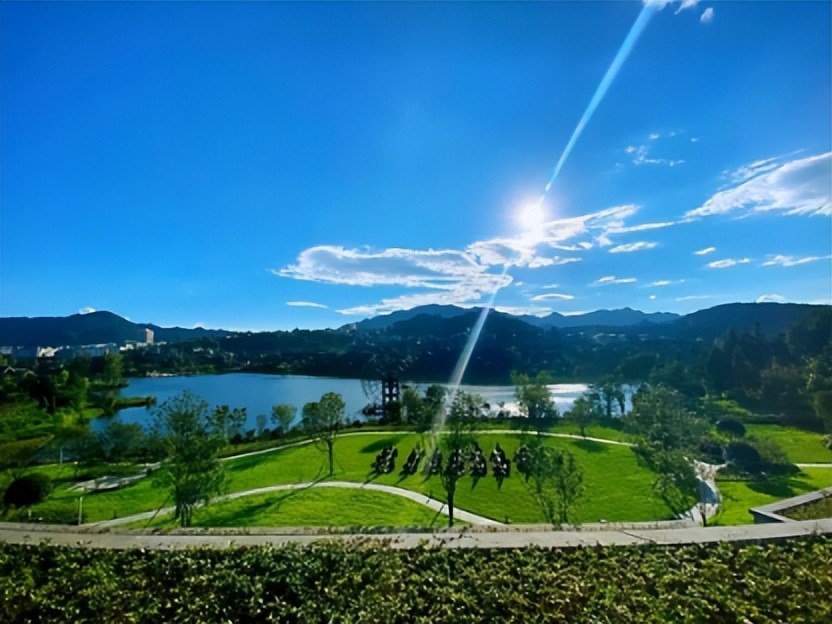 丹寨万达小镇旅游发展现状,贵州万达丹寨小镇建设模式