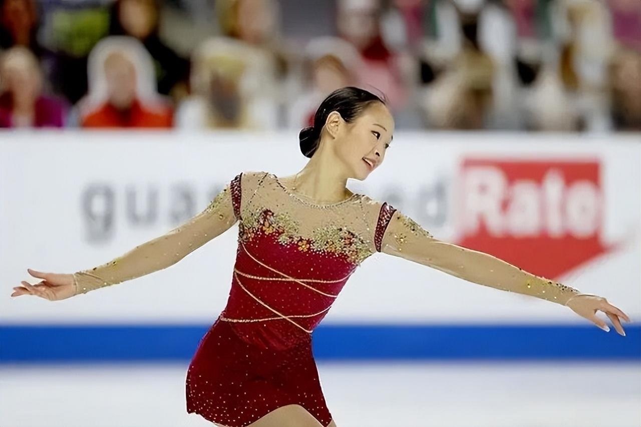 退还美籍，不惧美威逼利诱毅然回国，全美冠军：我只为中国而战