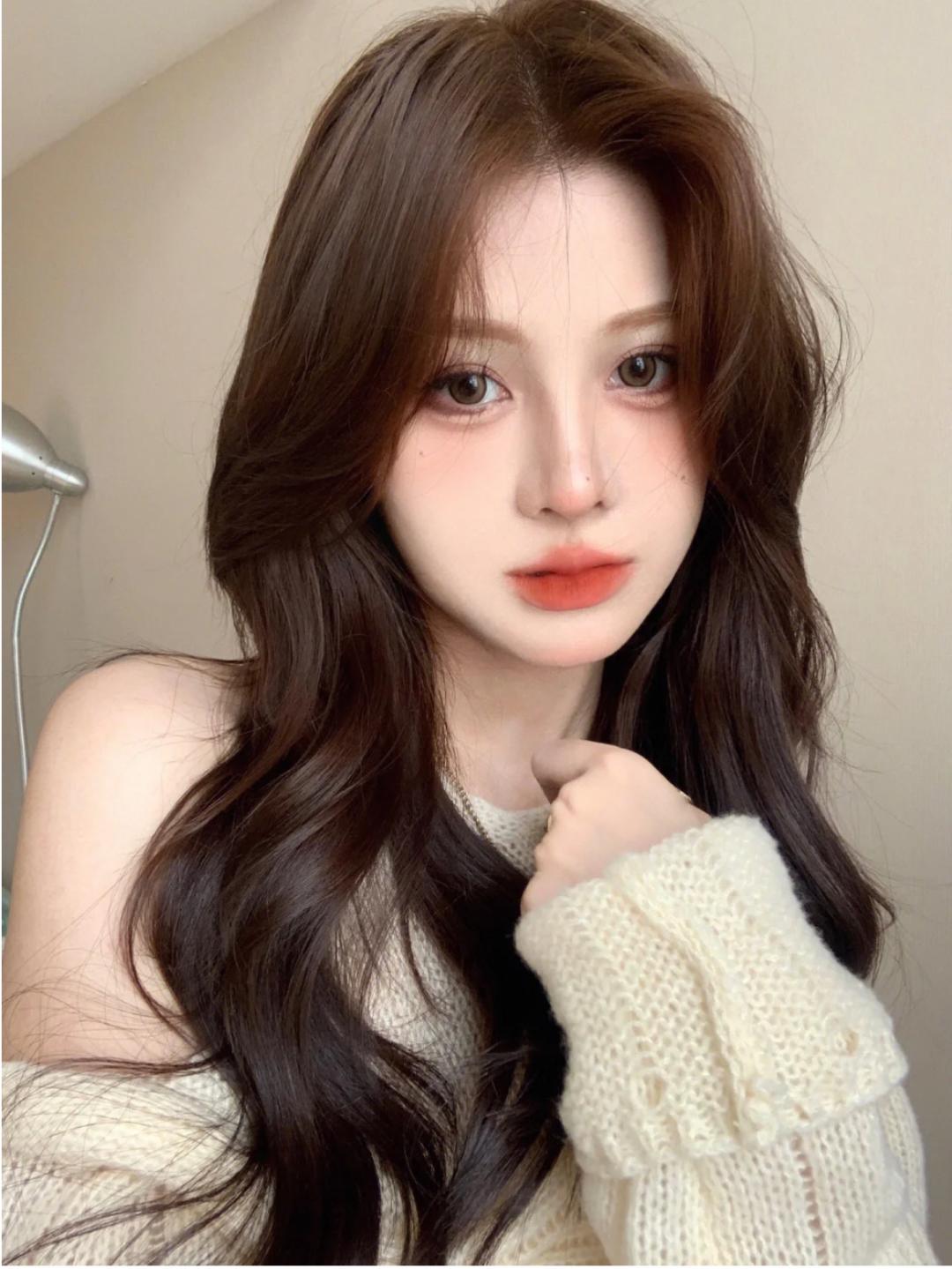 2021流行显白发型发色免漂推荐,发色黑茶色2022年最火发色显白