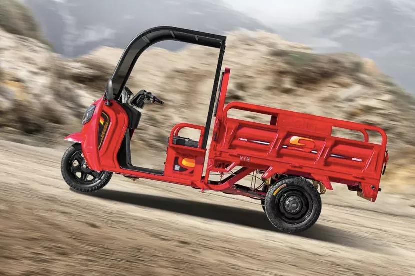 新能源代步电动三轮车最新款,最新款最安全续航长的电动三轮车