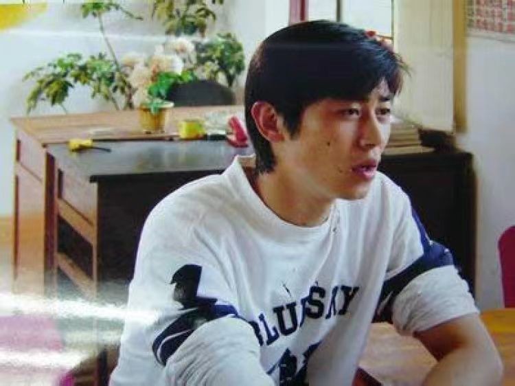 朱亚文和老婆沈佳妮的爱情,朱亚文深情表白沈佳妮