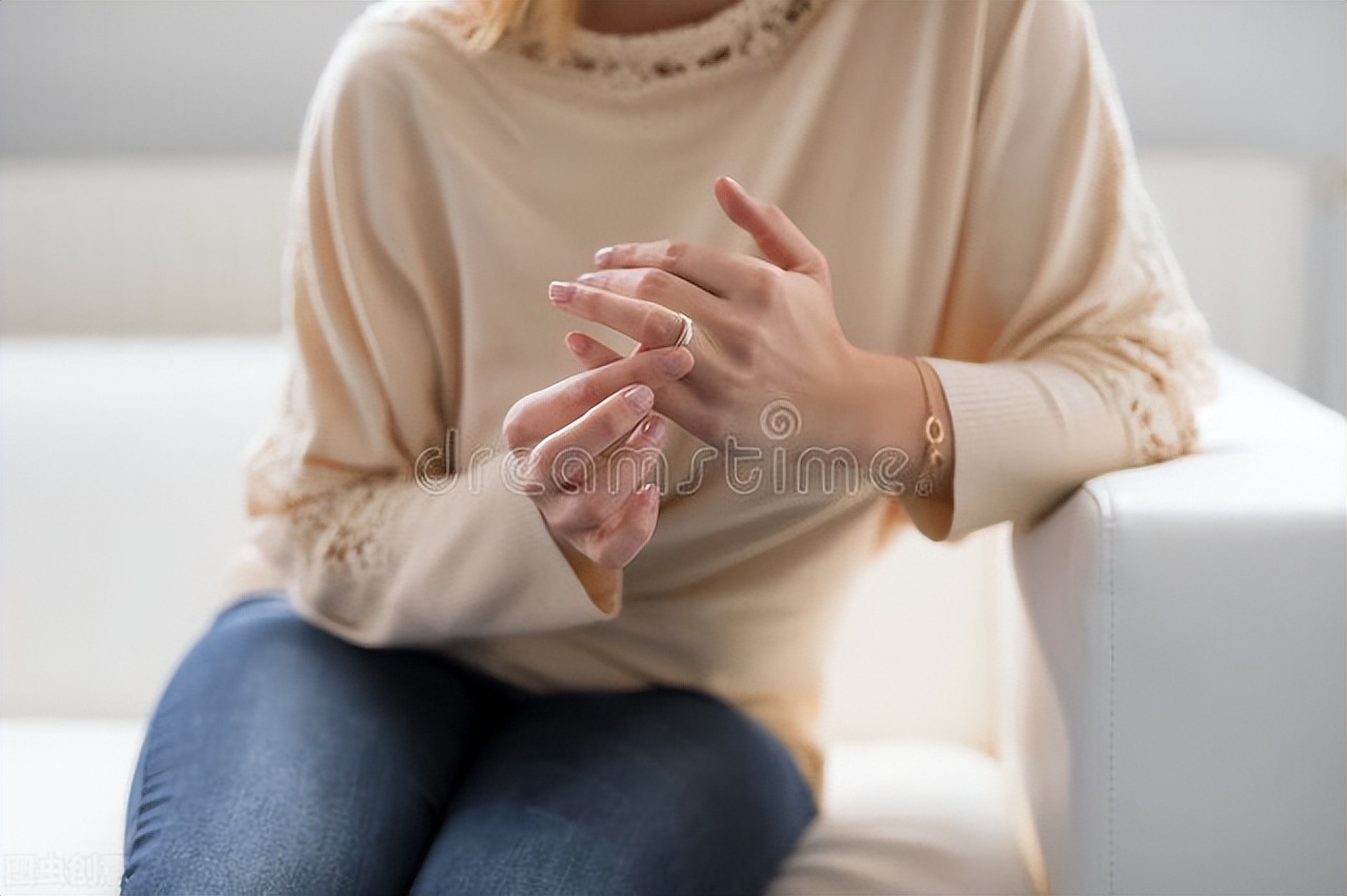 虐心故事因家族联姻女孩嫁给男孩,真实故事再现嫁个好男人