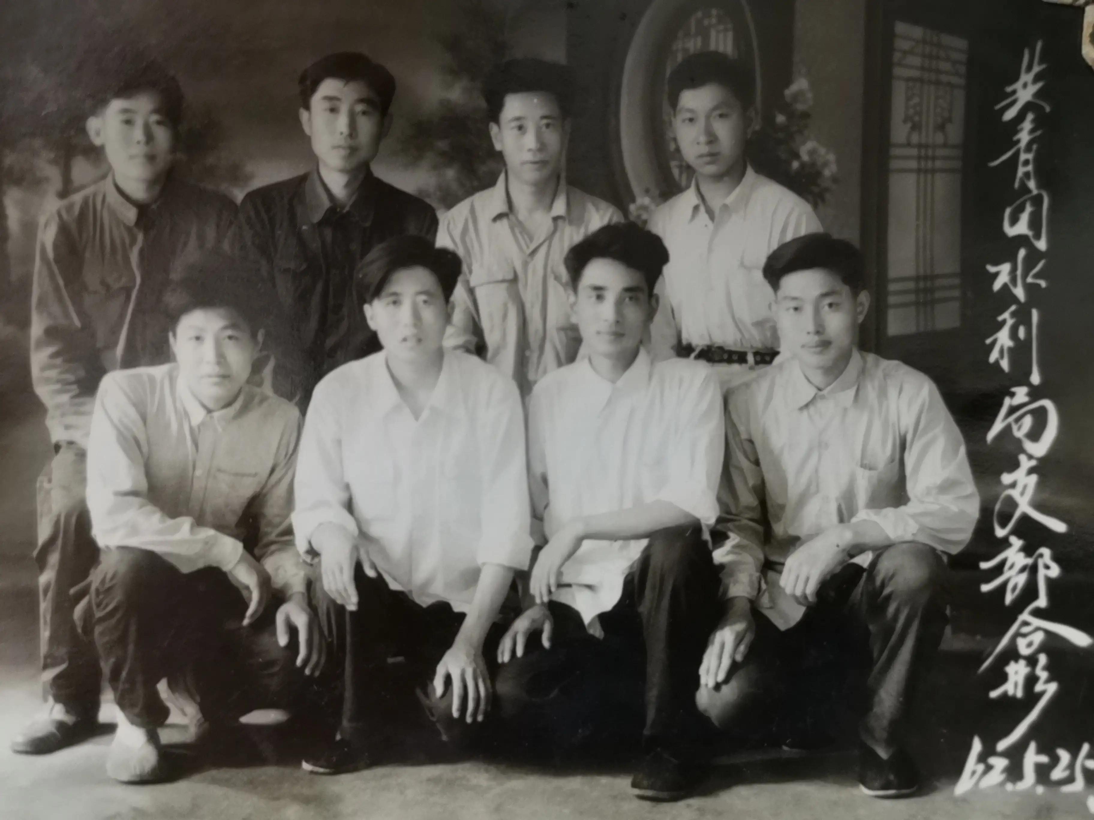 父亲的简历说明,父亲档案是什么