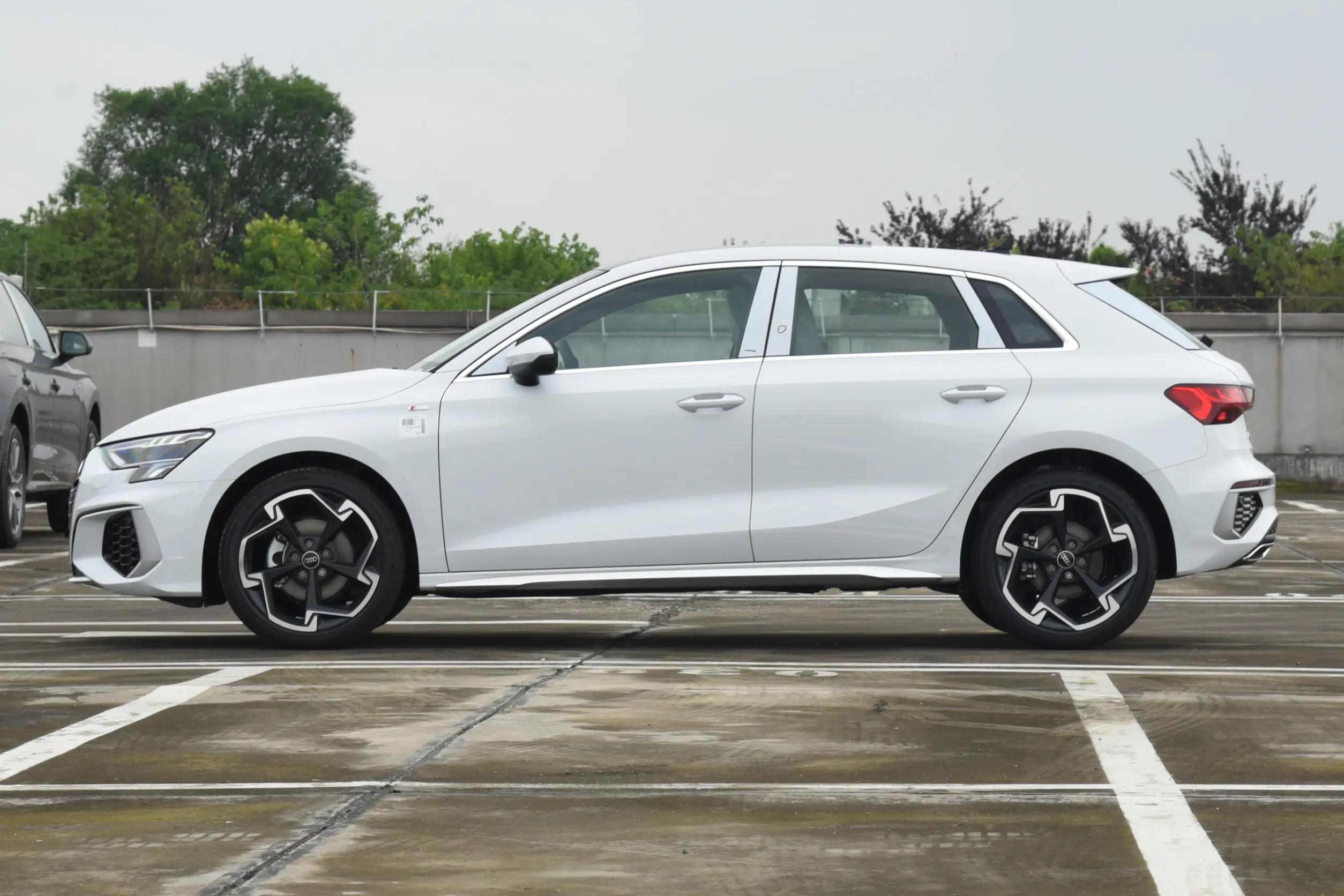 车市再掀降价潮奥迪a3,速腾和奥迪a3比较