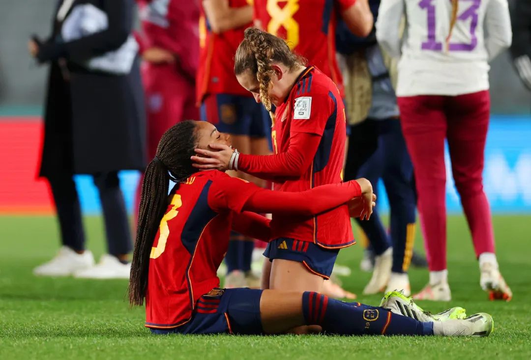 西班牙女足vs英格兰懂球帝截图,西班牙vs英格兰女足比赛