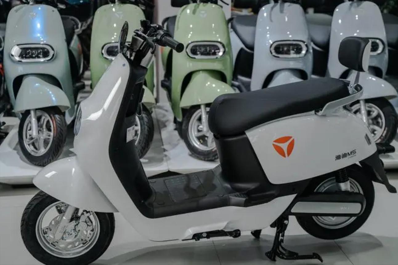 听说电动车要选大牌？行内人却不推荐雅迪、绿源，告诉你4个原因