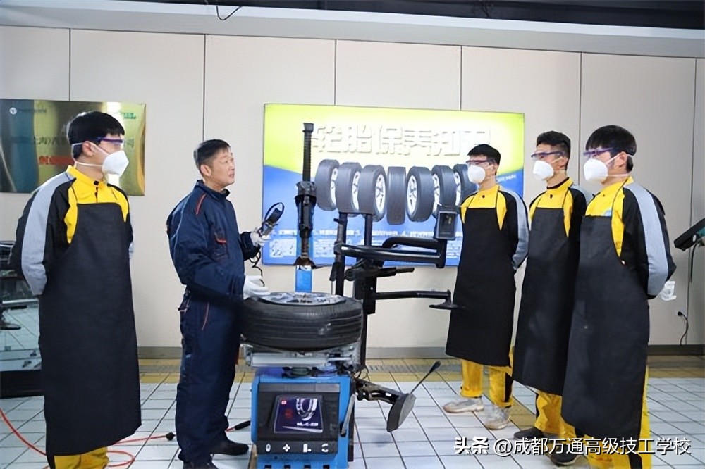 学汽车美容在哪里学比较好,学汽车美容技术去哪里学