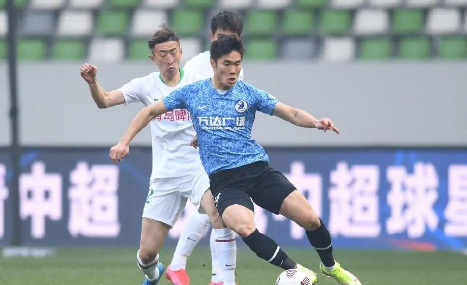 谢晖迎战旧主上港,童磊谢晖