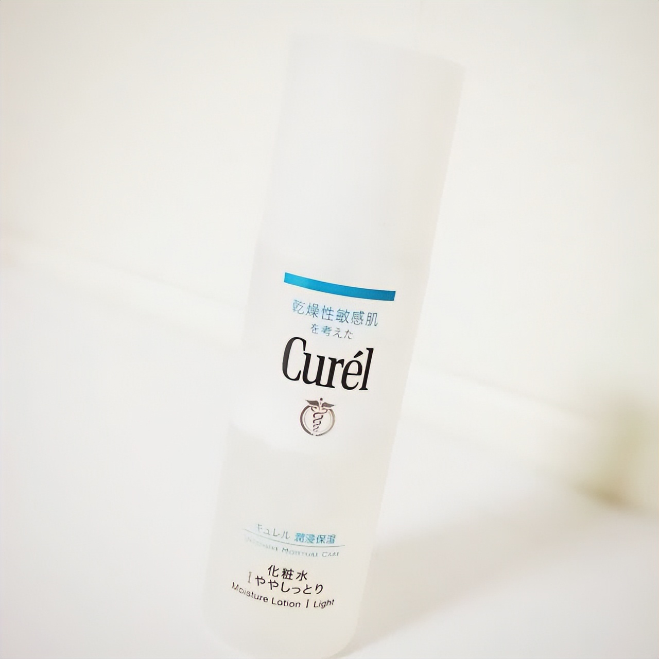 爽肤水哪款提亮美白补水,什么品牌的爽肤水补水效果好